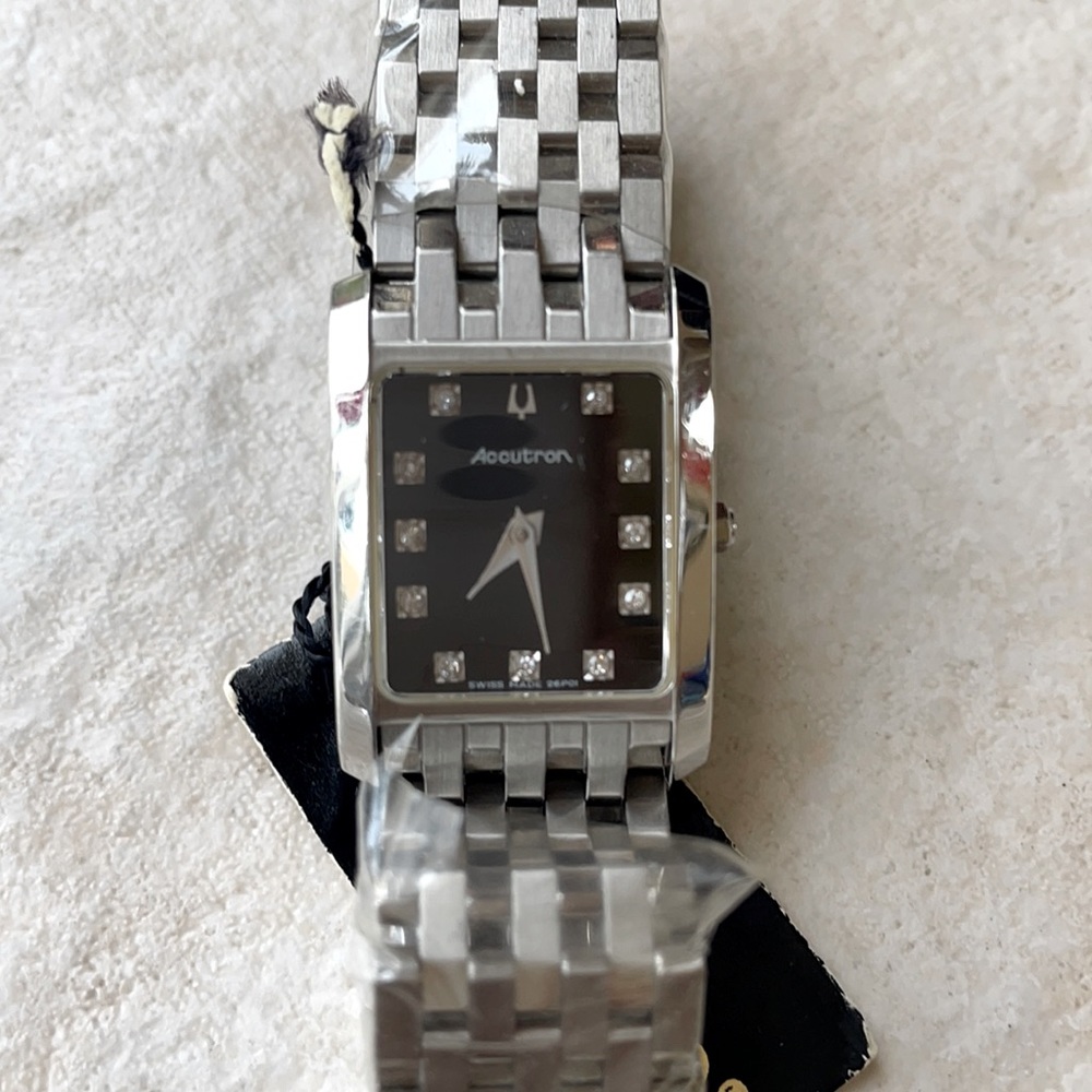 Accutron lady #26P01